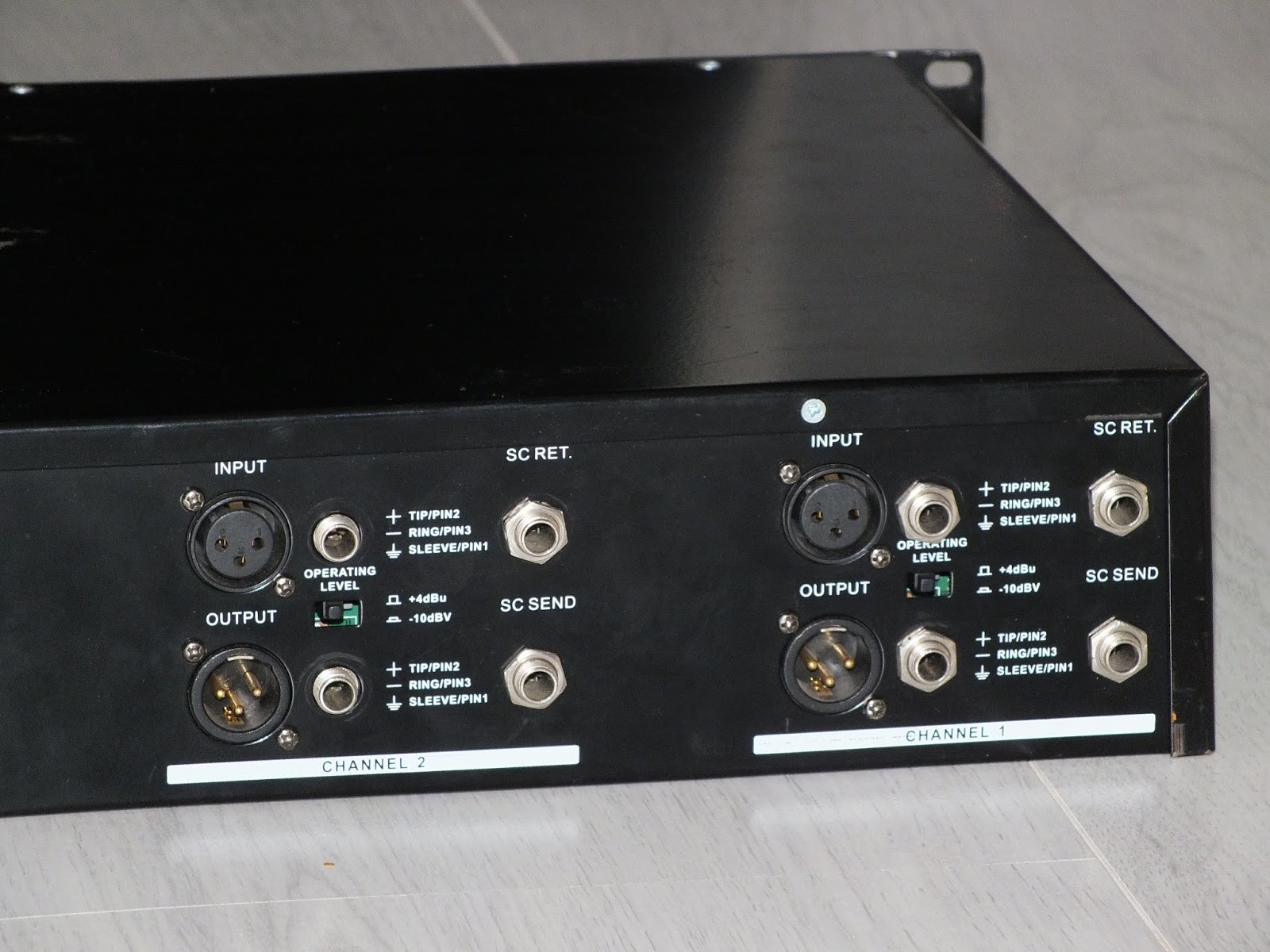 Soundking AT500