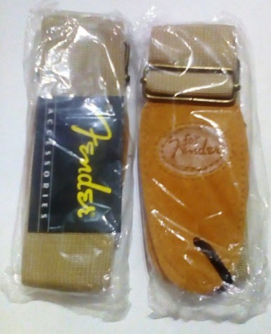 Kytarový popruh Fender Logo Strap béžový