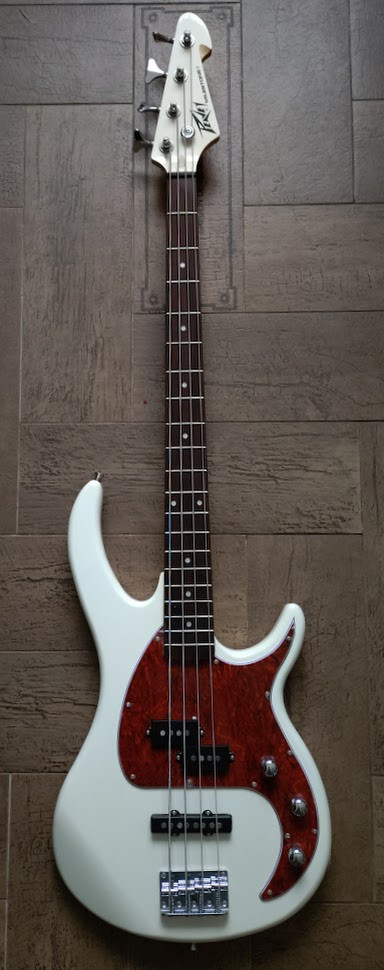Peavey Milestone® 4 Ivory